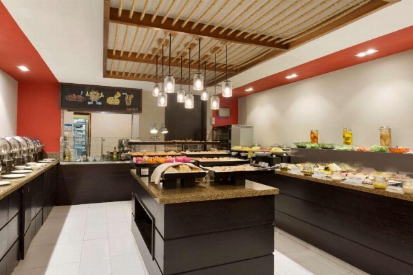 Ramada Downtown Dubai image 4